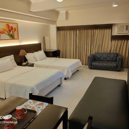 Tagaytay Staycation By Naya And Darla W Free Swimming Pool, Wifi & Netflix Tagaytay City Zewnętrze zdjęcie