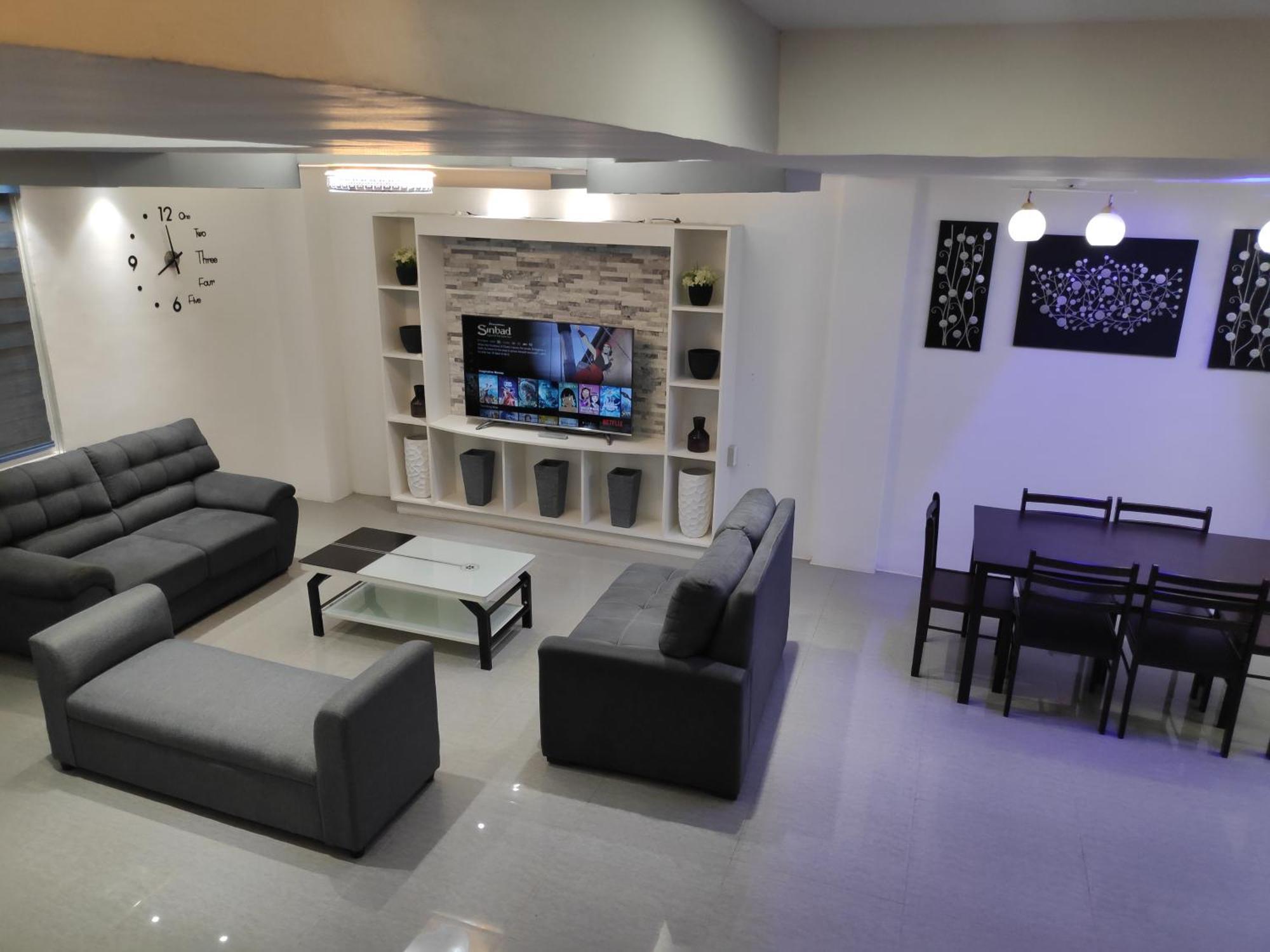 Tagaytay Staycation By Naya And Darla W Free Swimming Pool, Wifi & Netflix Tagaytay City Zewnętrze zdjęcie