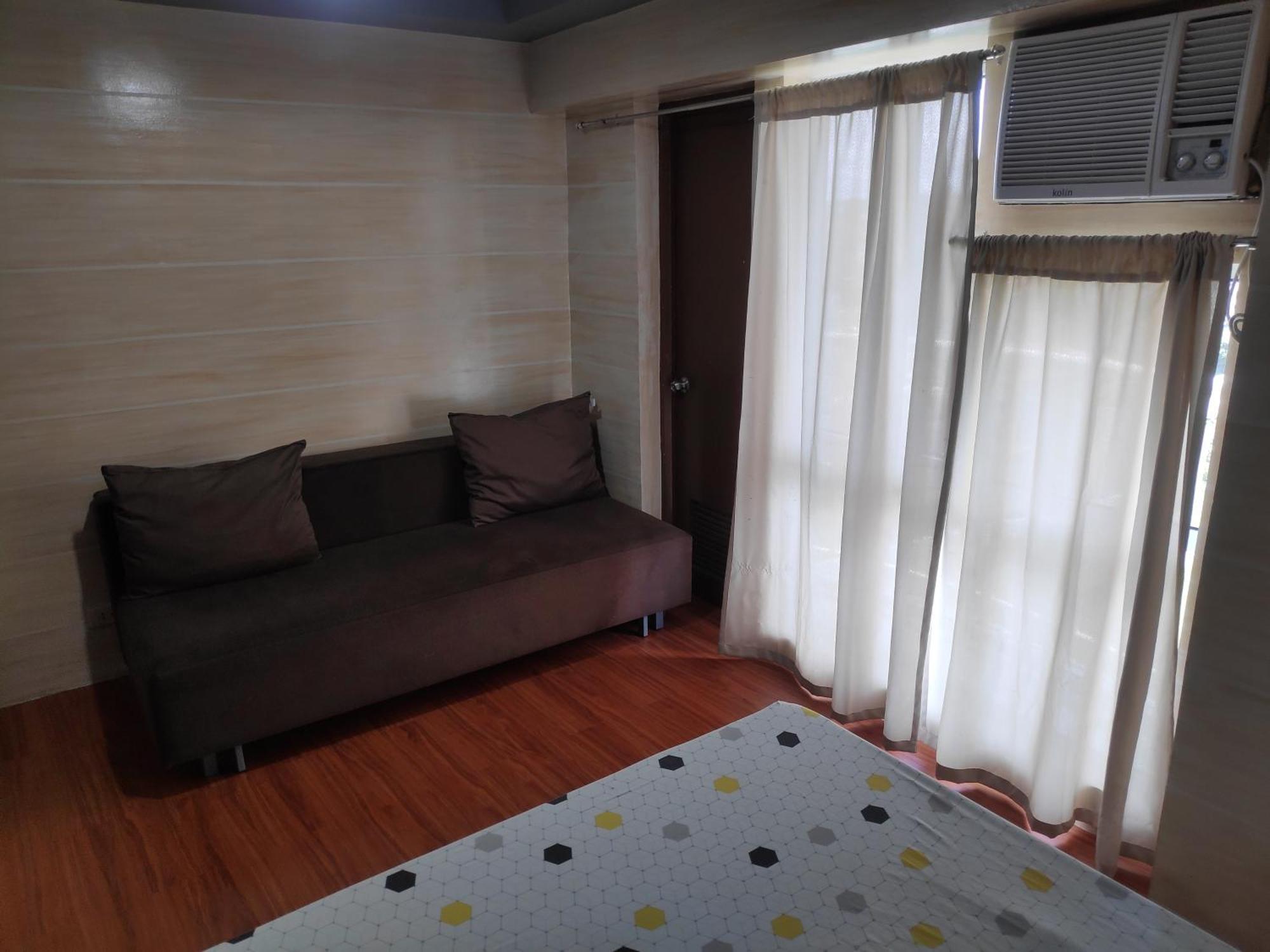 Tagaytay Staycation By Naya And Darla W Free Swimming Pool, Wifi & Netflix Tagaytay City Zewnętrze zdjęcie