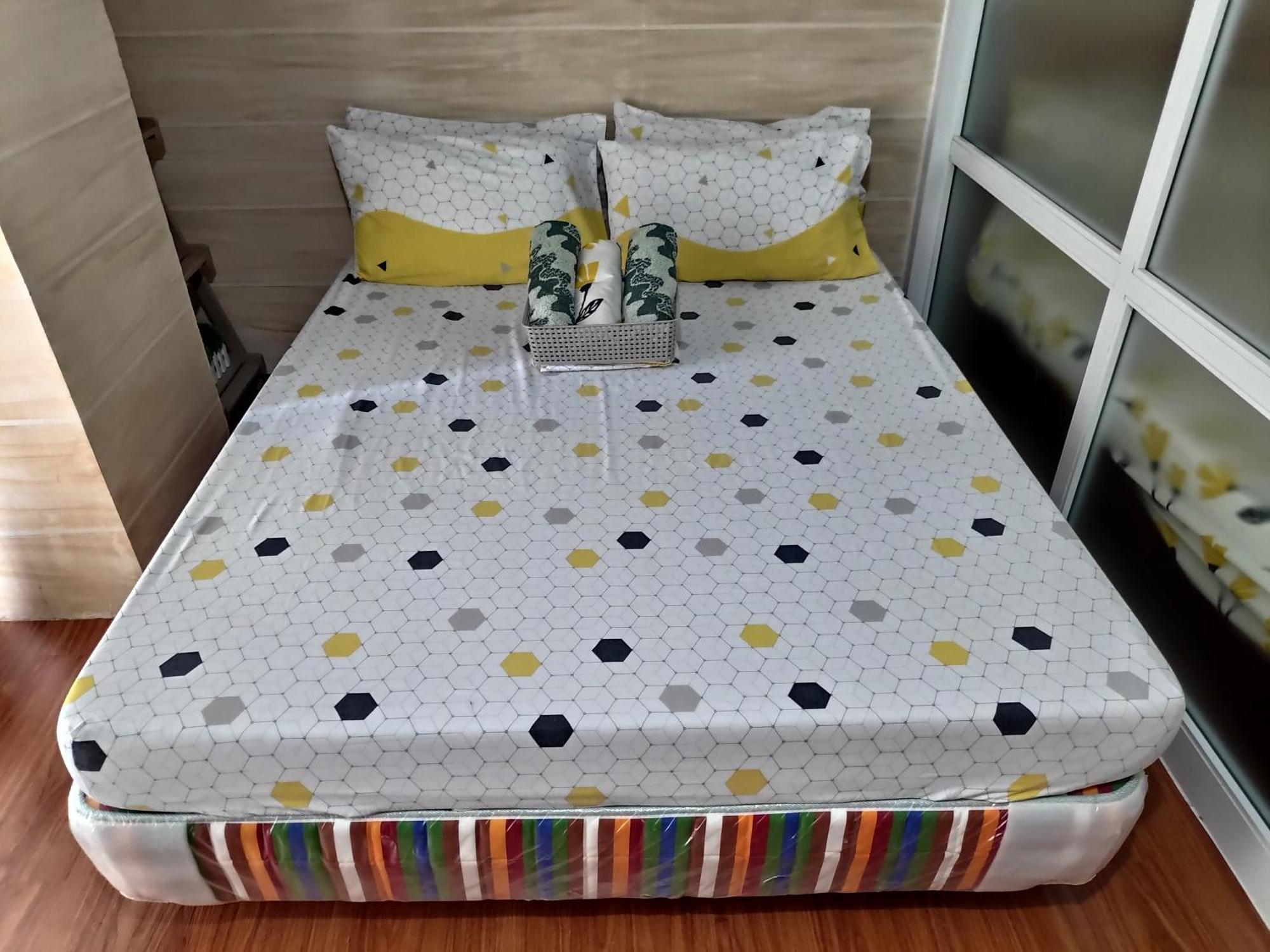 Tagaytay Staycation By Naya And Darla W Free Swimming Pool, Wifi & Netflix Tagaytay City Zewnętrze zdjęcie